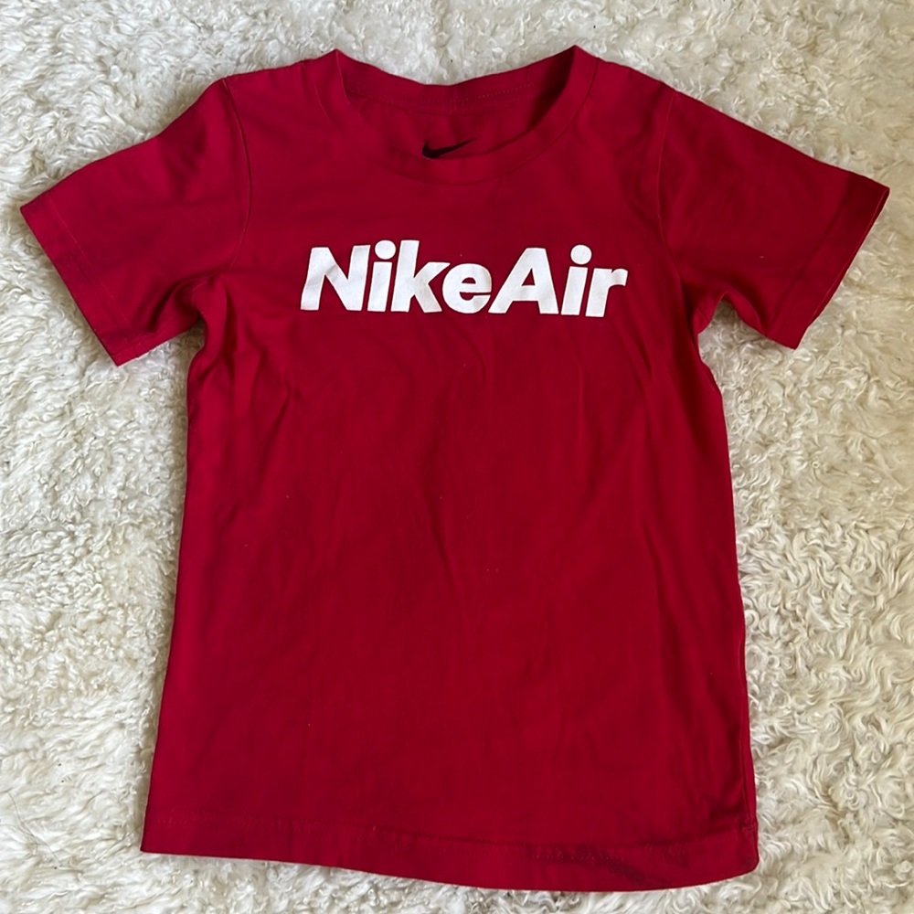 Nike Air Boys Red Tee 7 yrs